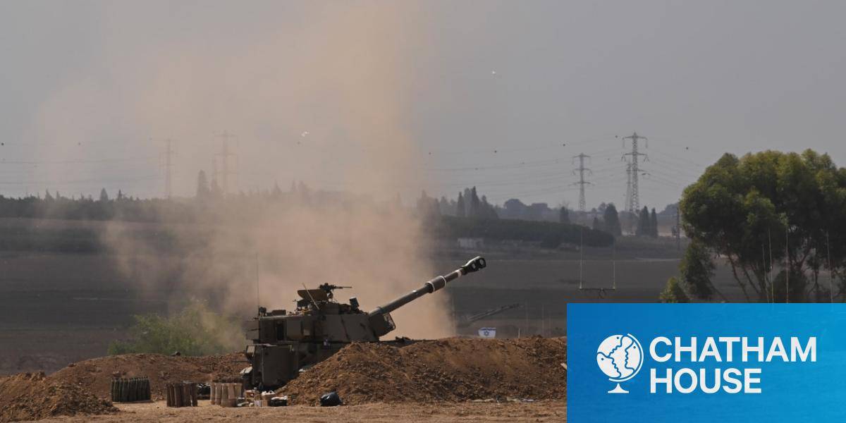 Israeli artillery on the border with the Gaza Strip on October 12, 2023. 